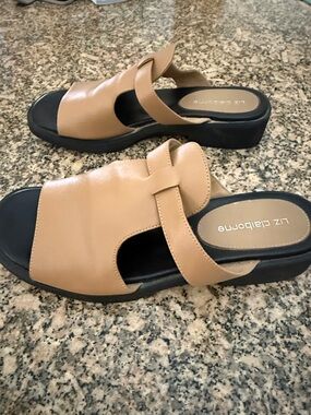 Liz Claiborne Light Brown Slide Mules
